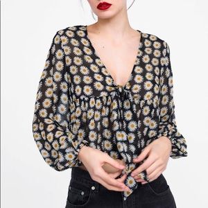 Zara Floral Print Blouse with Ruffle and Tie Front, Black with Daisy Print, XS